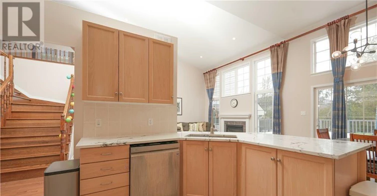 404 Kilmarnock Way, Ottawa, ON, K2J 0M6 - 7