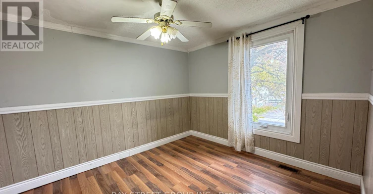 UPPER-5114 Mcrae Street, Niagara Falls, ON, L2E 1P5 - 11