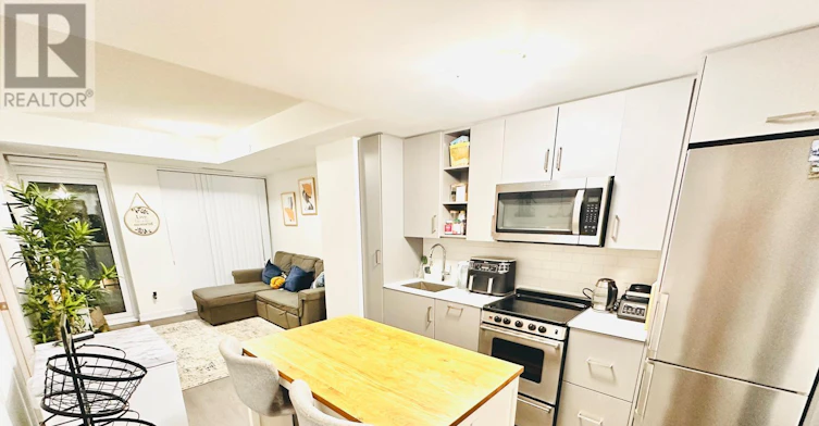 311-251 Manitoba Street, Toronto, ON, M8Y 0C7 - 6