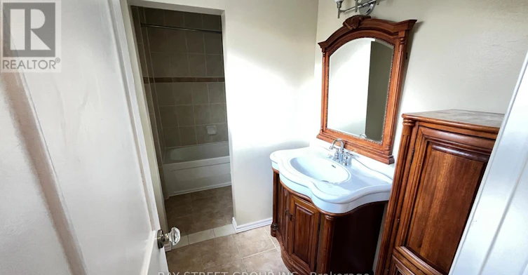 153 Simpson Road, Ajax, ON, L1S 2V7 - 17