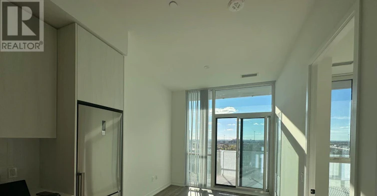 608-195 Commerce Street, Vaughan, ON, L4K 5Z7 - 3