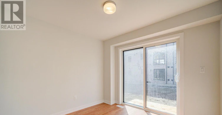 36 Danielle Moore Circle, Toronto, ON, M1P 2S7 - 11