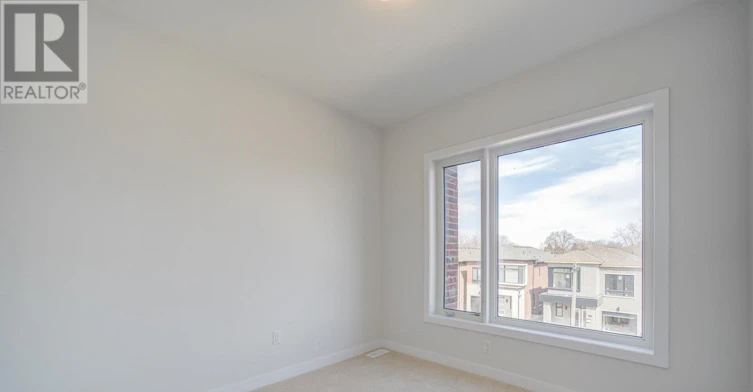 36 Danielle Moore Circle, Toronto, ON, M1P 2S7 - 40