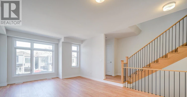 36 Danielle Moore Circle, Toronto, ON, M1P 2S7 - 17