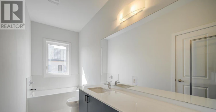 36 Danielle Moore Circle, Toronto, ON, M1P 2S7 - 37