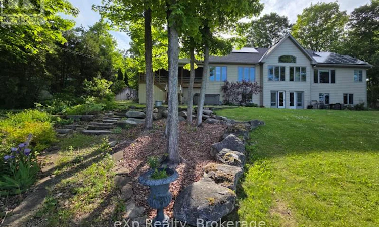 504853 Grey 1 Road