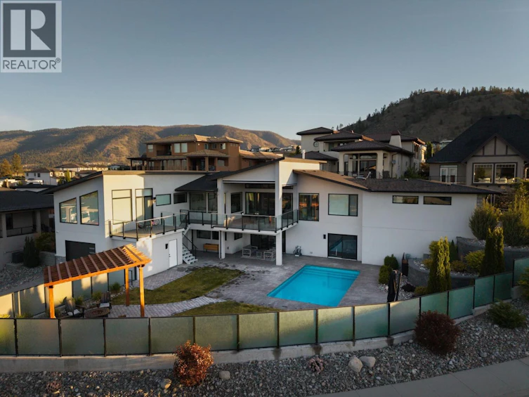 3276 Vineyard View Drive, West Kelowna, BC, V4T 3M3