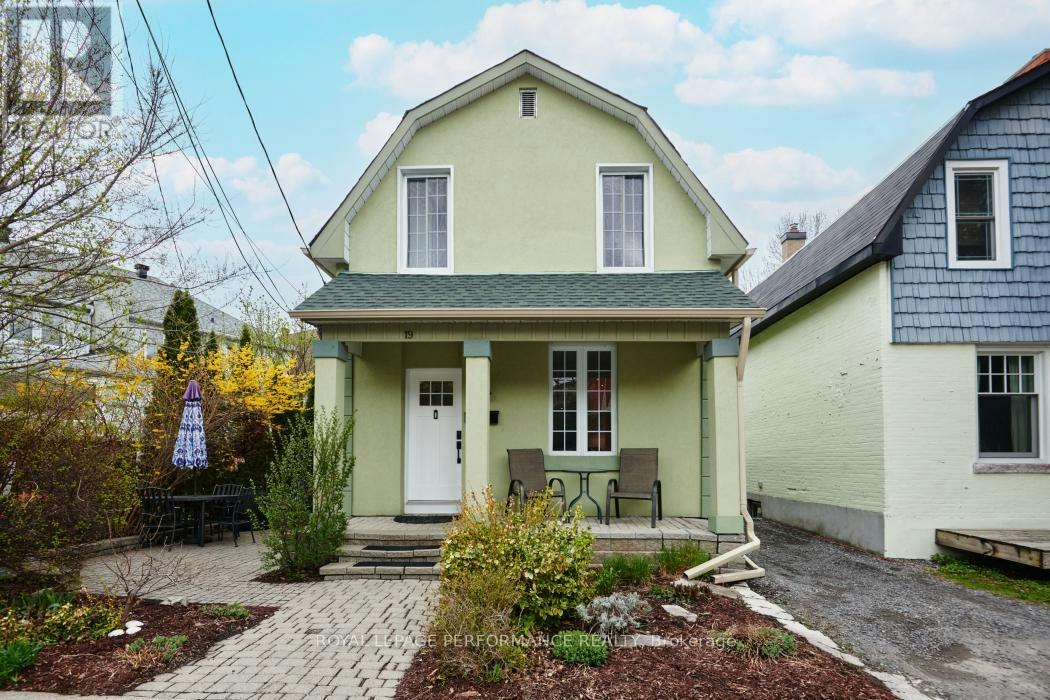 19 Windsor Avenue, Ottawa, ON, K1S 0W3