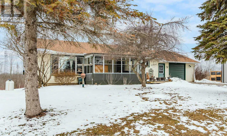 3928 Edgehill Road