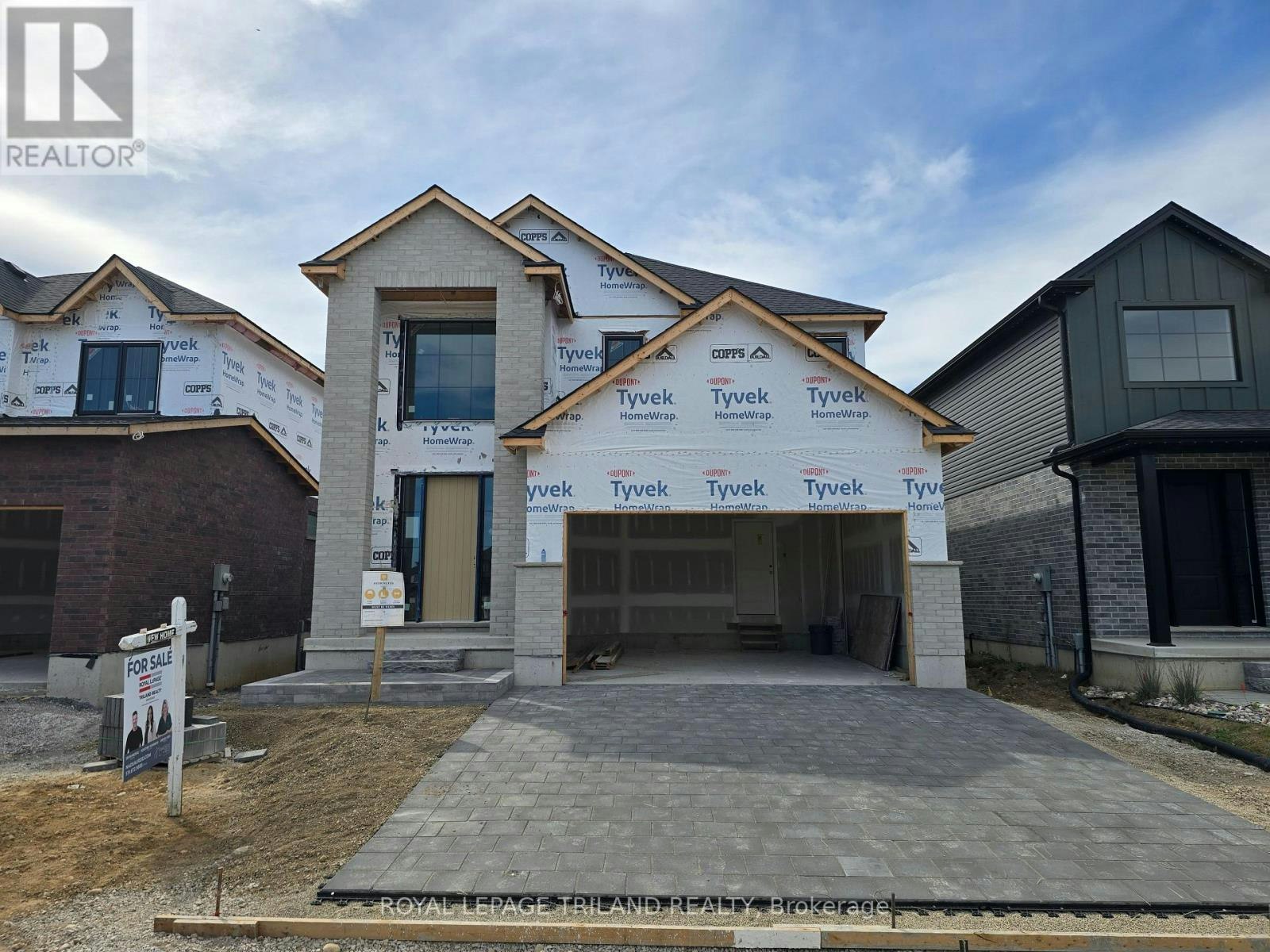 27 Allister Drive, Komoka, ON, N0L 1R0