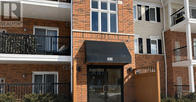 104-312 Spillsbury Drive, Peterborough, ON, K9K 0B6 - 3