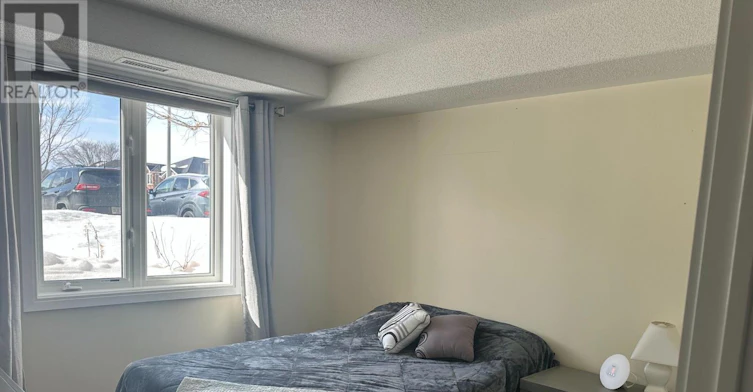 104-312 Spillsbury Drive, Peterborough, ON, K9K 0B6 - 5