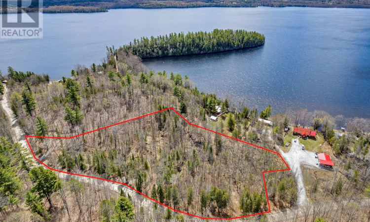 621 Shore Rd Road NORTH