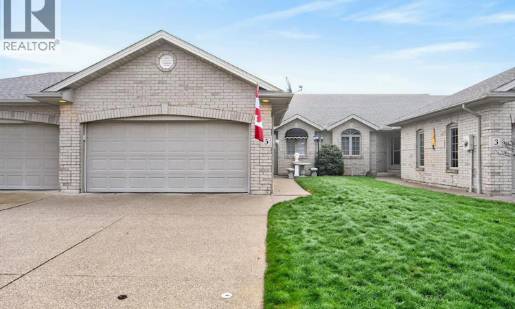 5 Leonard Drive