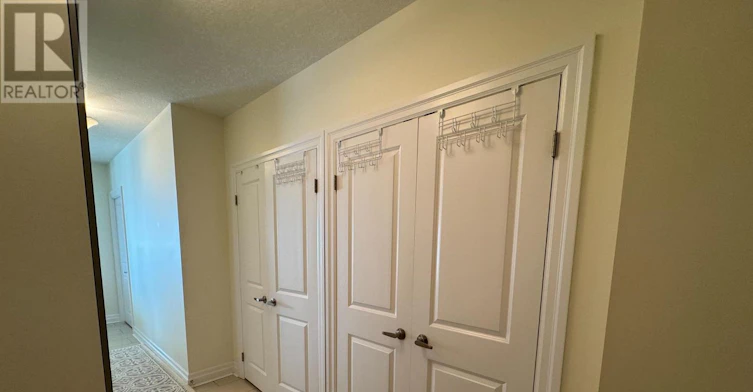 610-240 Villagewalk Boulevard, London, ON, N6G 0P6 - 34