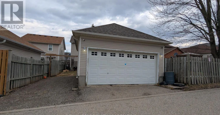 669 Zermatt Drive, Waterloo, ON, N2T 2V2 - 3