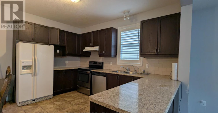 669 Zermatt Drive, Waterloo, ON, N2T 2V2 - 8