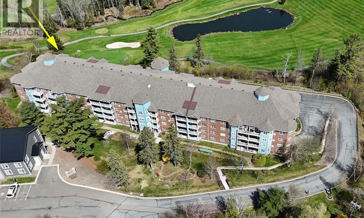 412-1 Golf Greens Lane