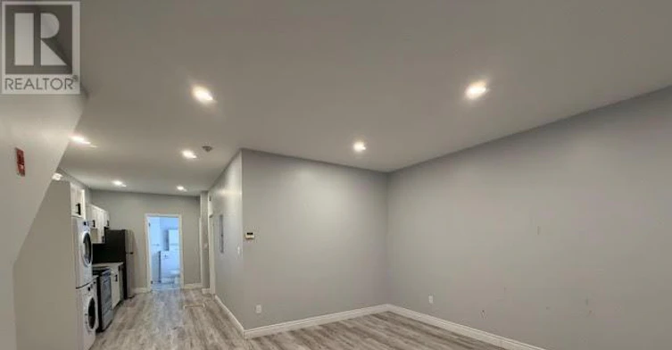284 Talbot Street, St. Thomas, ON, N5P 1B4 - 8