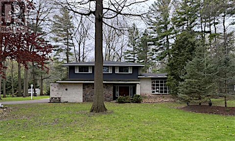 10103 Jane Street, Lambton Shores, ON, N0M 1T0