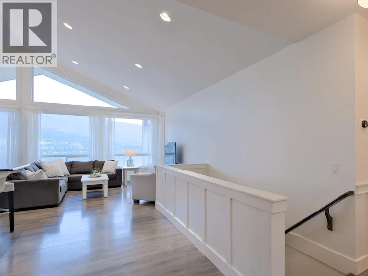 7345 Pointe Sage Drive, Coldstream, BC, V1B 4A5 - 9