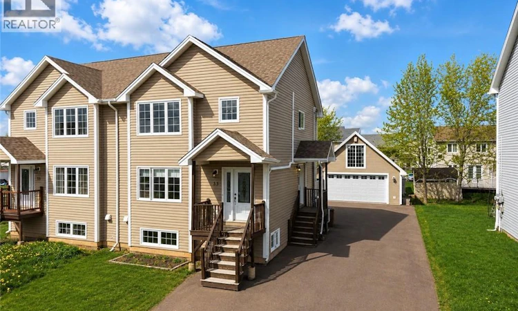 33 Aspenrose Court