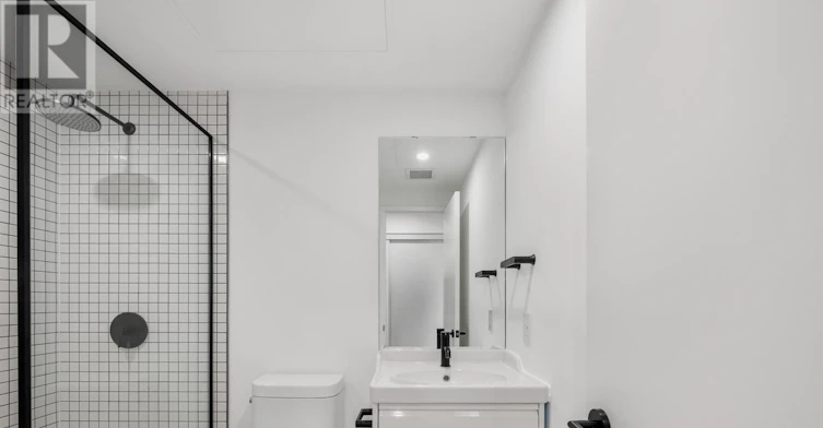 G3-325 Sammon Avenue, Toronto, ON, M4J 2A1 - 10
