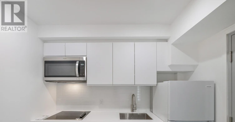 G3-325 Sammon Avenue, Toronto, ON, M4J 2A1 - 3