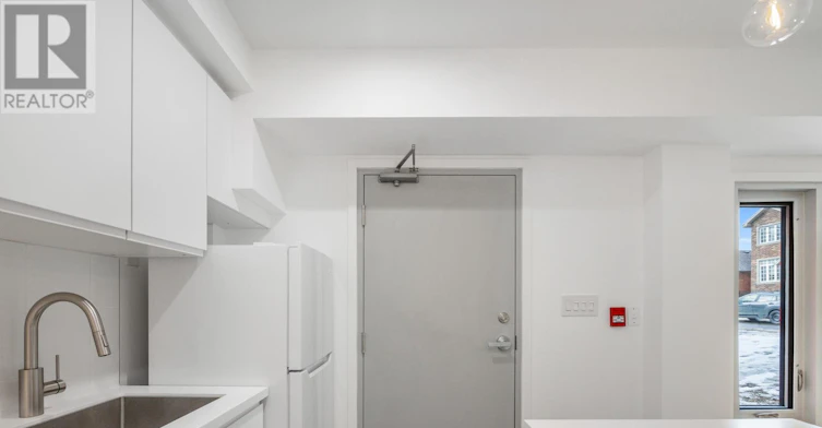 G3-325 Sammon Avenue, Toronto, ON, M4J 2A1 - 11