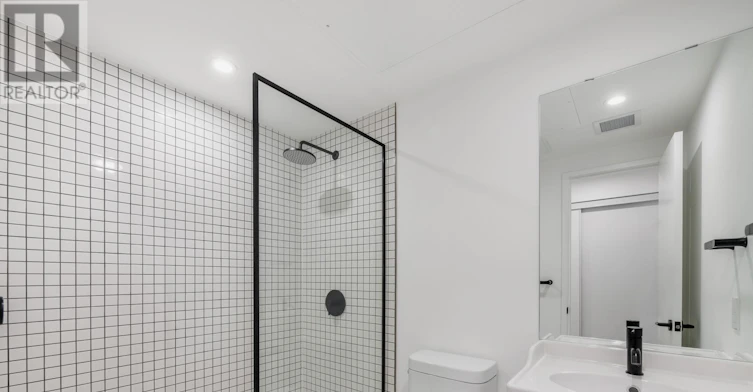 G3-325 Sammon Avenue, Toronto, ON, M4J 2A1 - 9