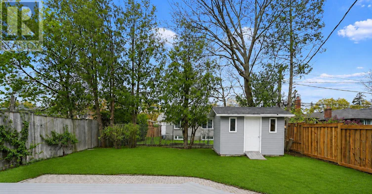 77 Norgrove Crescent, Toronto, ON, M9P 3C7 - 27