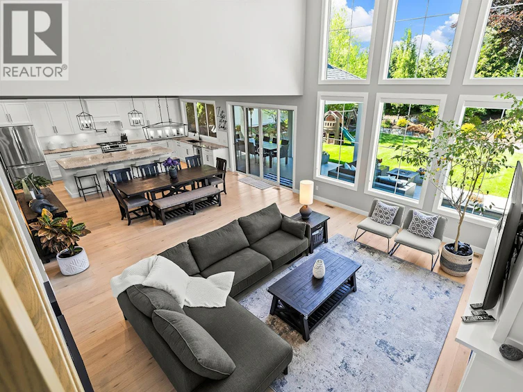 2418 Crestview Road, West Kelowna, BC, V1Z 1Z2 - 35