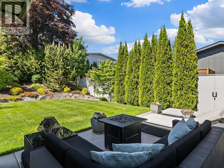 2418 Crestview Road, West Kelowna, BC, V1Z 1Z2 - 22