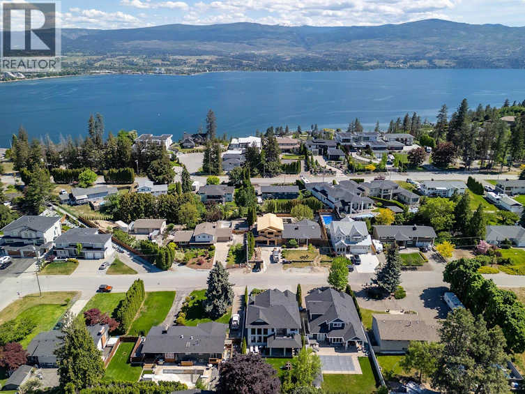 2418 Crestview Road, West Kelowna, BC, V1Z 1Z2 - 66