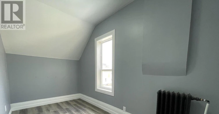 MAIN-49 Madison Avenue N, Kitchener, ON, N2H 2Z5 - 6