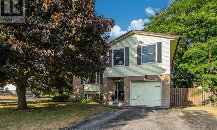 66 Nicholson Crescent