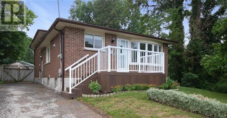 2-329 Thompson Road, London, ON, N5Z 2Z4 - 2
