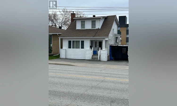772 Algonquin Avenue