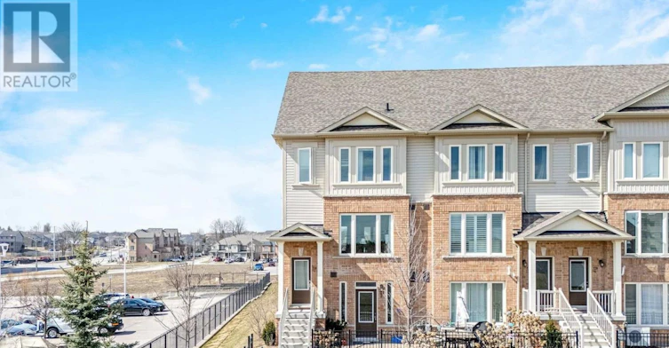 1-120 Watson Parkway N, Guelph, ON, N1E 0P6 - 2