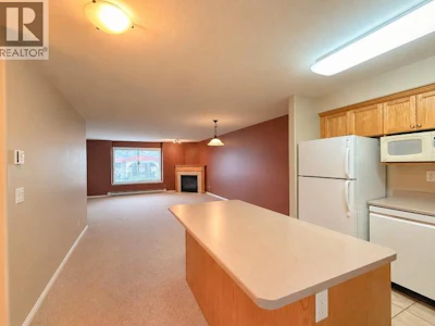 212-9307 62nd Avenue - 3