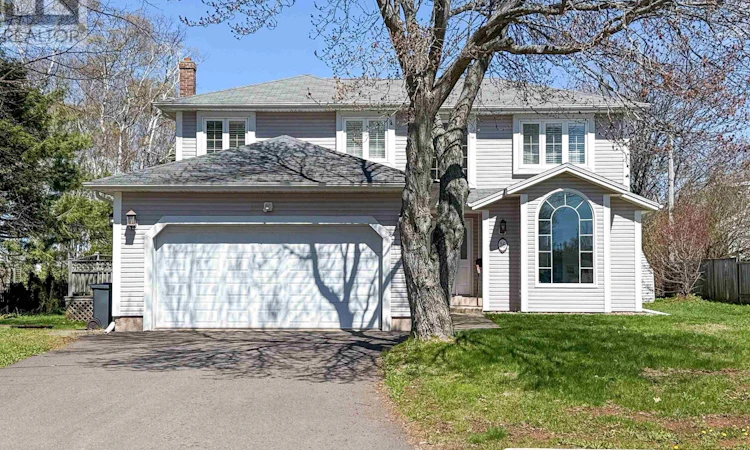 16 Lansdowne Avenue