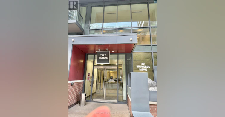 TH03-20 Bruyeres Mews, Toronto, ON, M5V 0G7 - 2
