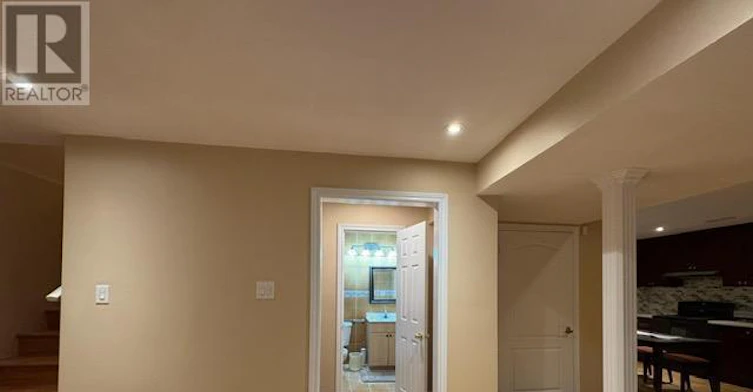 LOWER-5 Scarboro Avenue, Toronto, ON, M1C 1M2 - 4