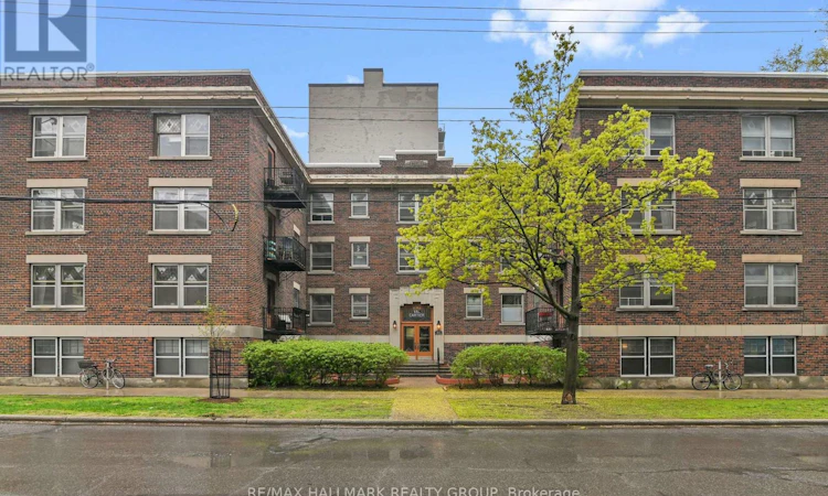 61 Cartier Street