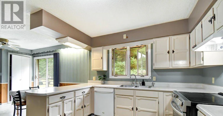 1-4 Maxwell Settlement Road, Bancroft, ON, K0L 1C0 - 17
