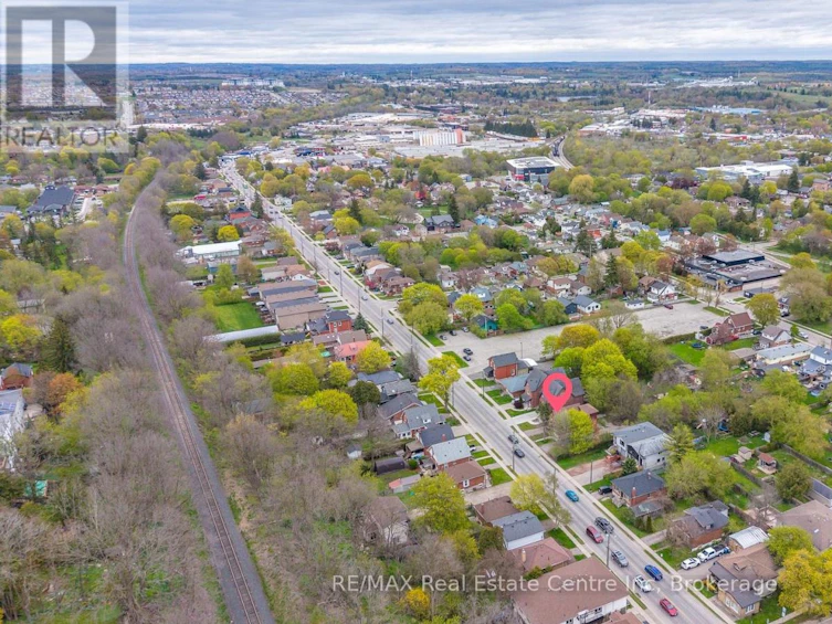 121 Elizabeth Street, Guelph, ON, N1E 2X4 - 17