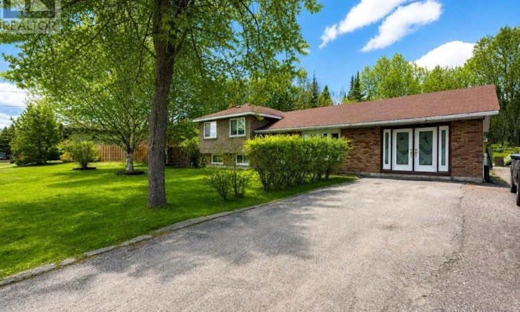 16 Terrace Heights Drive