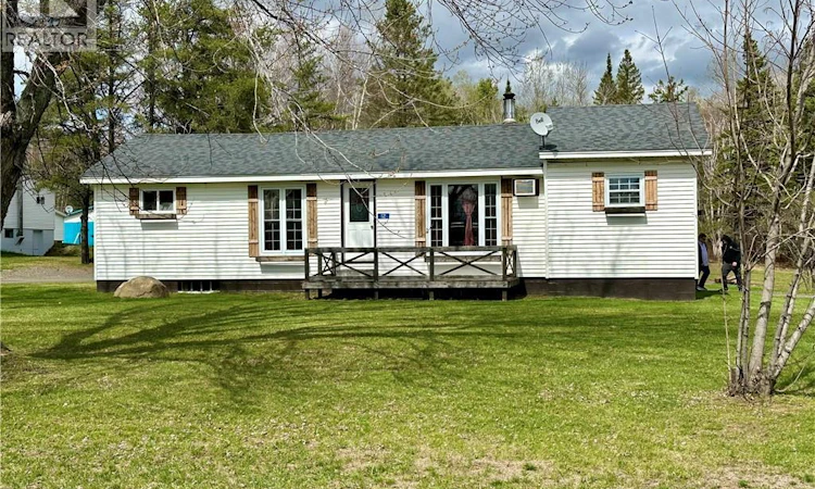 12 Hazelton Road