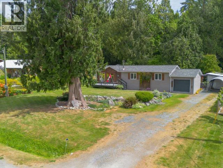 6646 Klahanie Drive, Powell River, BC, V8A 0C1 - 26