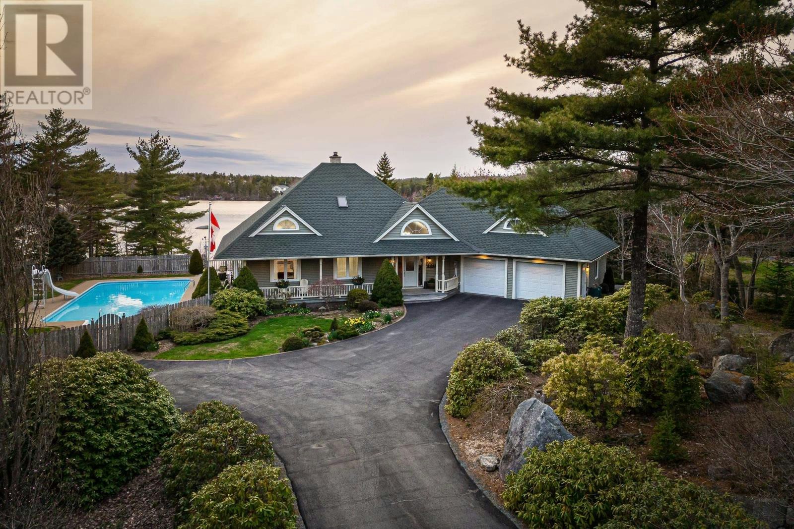 243 Lakeshore Drive, Hammonds Plains, NS, B4B 1X1